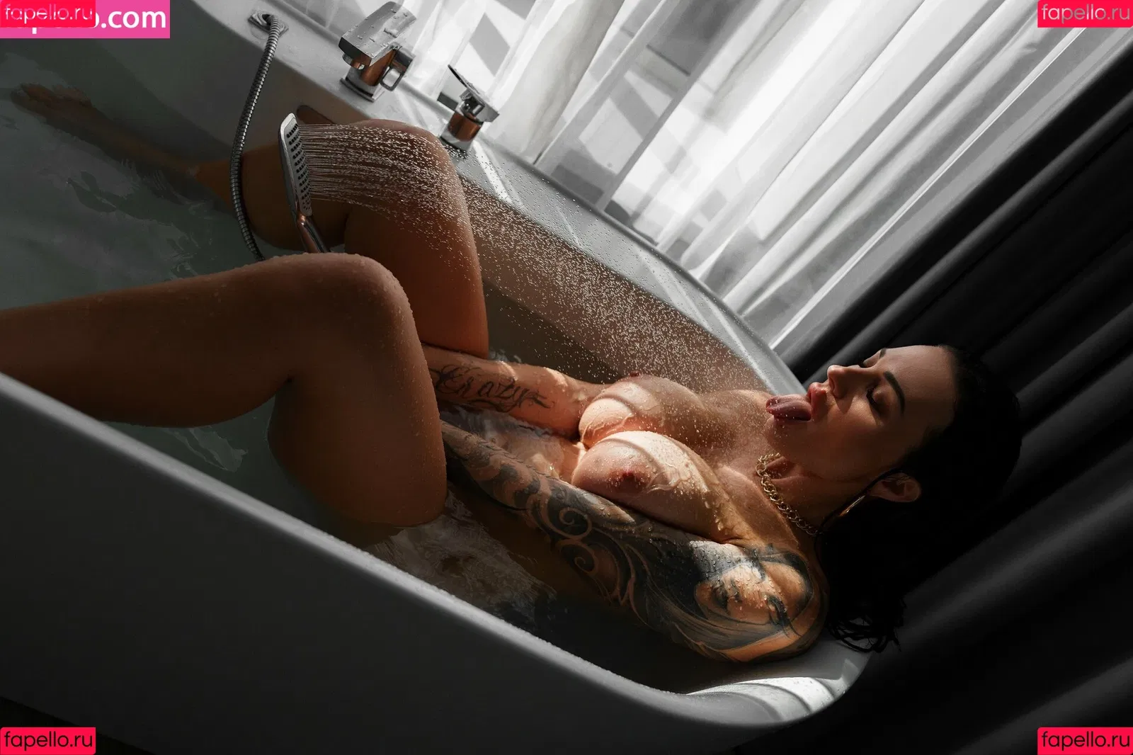 Hotelf / crazy_vamp Onlyfans Photo Gallery 