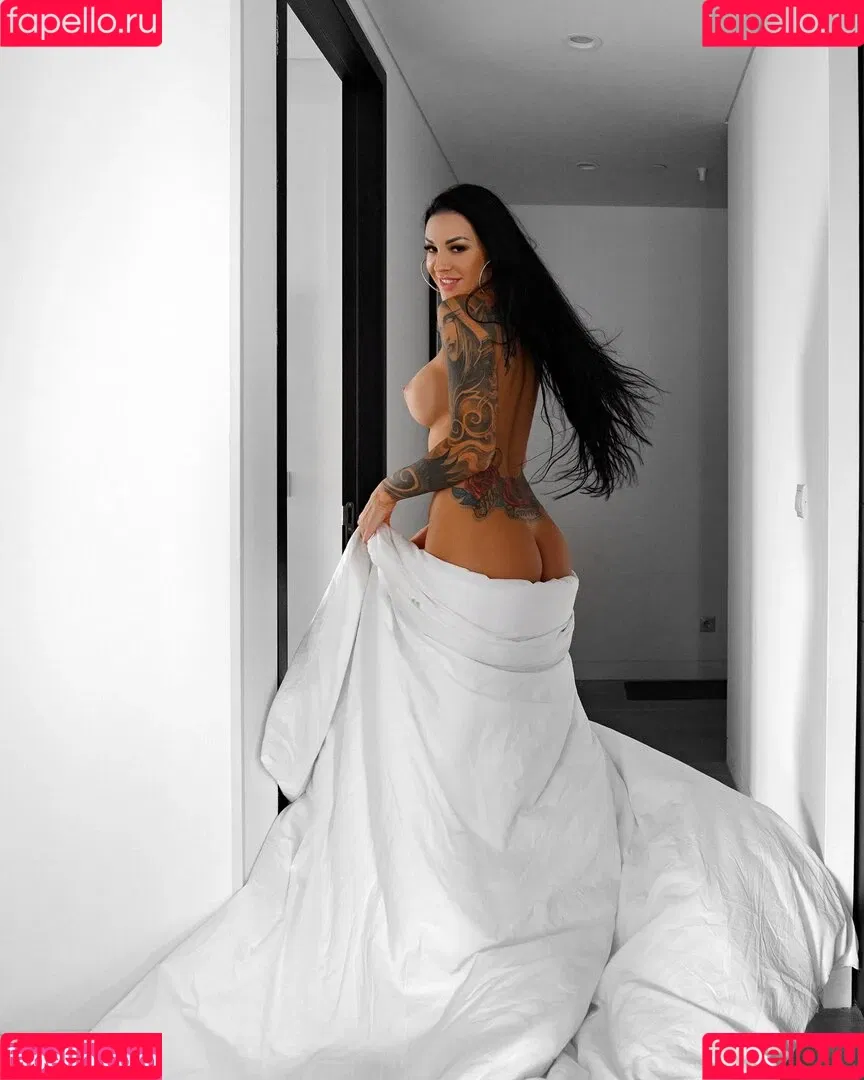 Hotelf / crazy_vamp Onlyfans Photo Gallery 