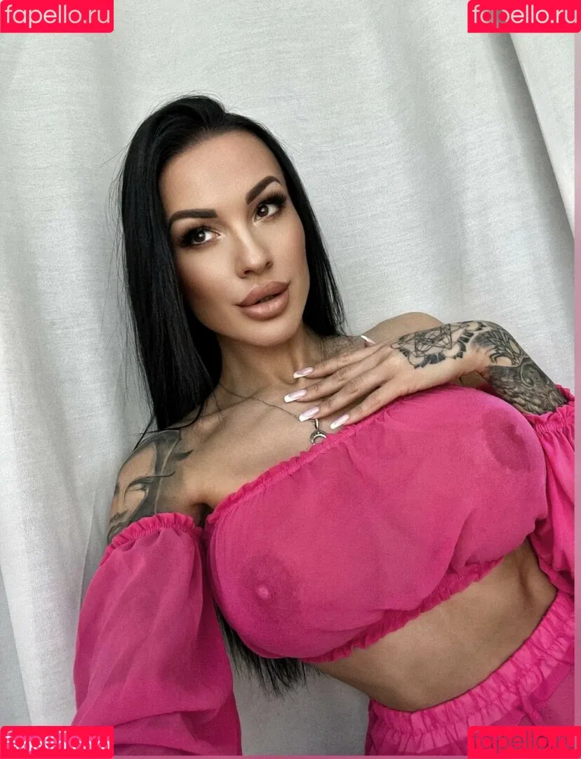 Hotelf / crazy_vamp Onlyfans Photo Gallery 