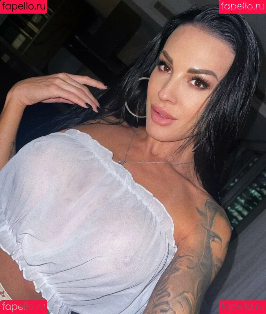 Hotelf / crazy_vamp Onlyfans Photo Gallery 