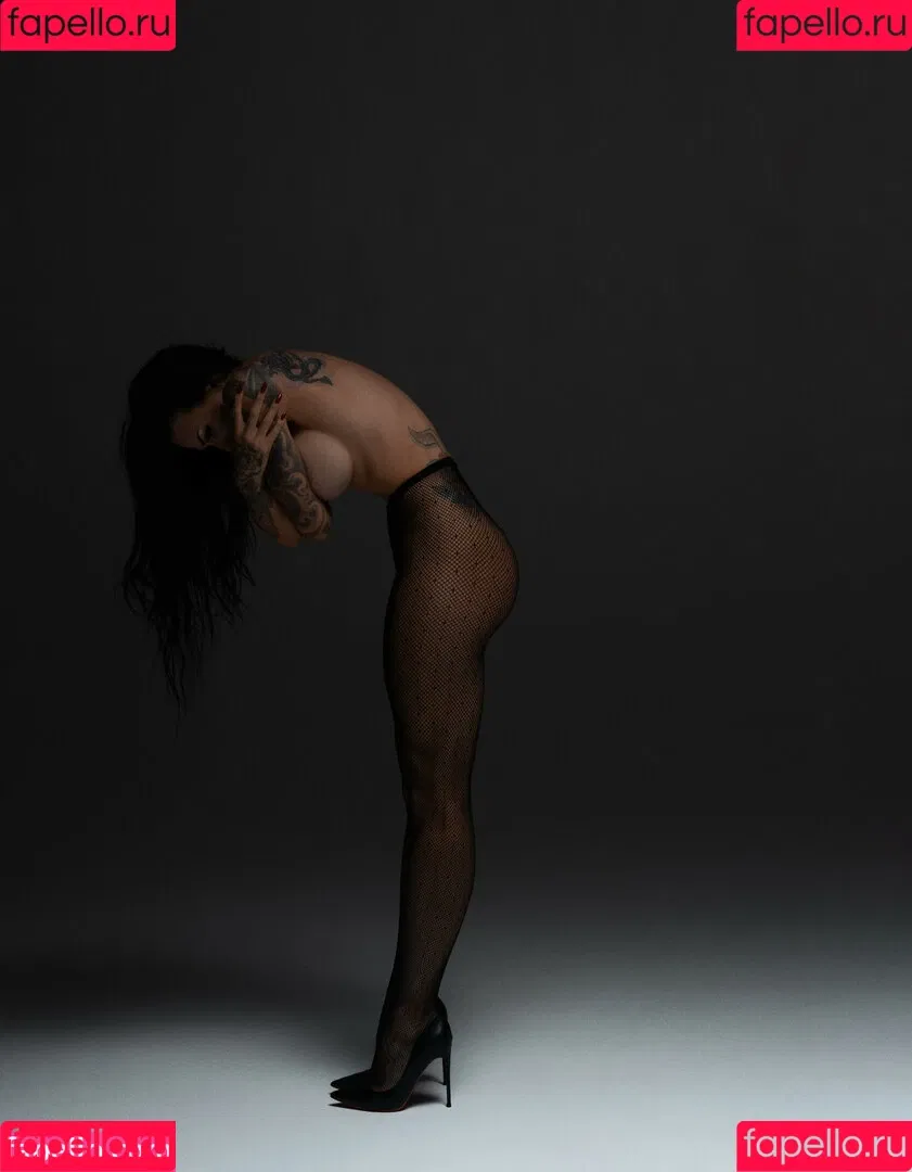 Hotelf / crazy_vamp Onlyfans Photo Gallery 