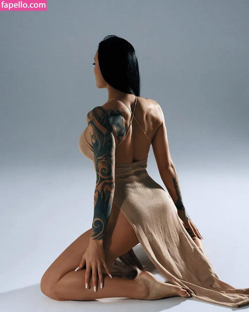 Hotelf / crazy_vamp Onlyfans Photo Gallery 