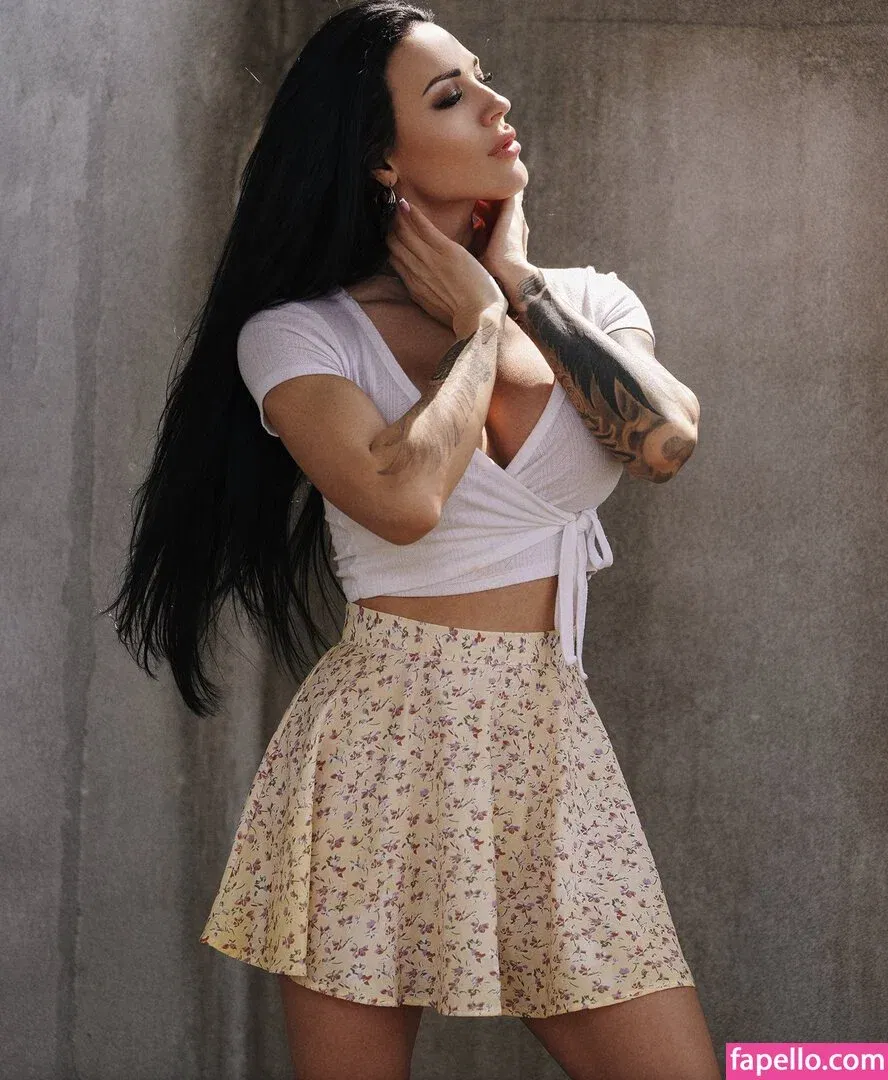 Hotelf / crazy_vamp Onlyfans Photo Gallery 