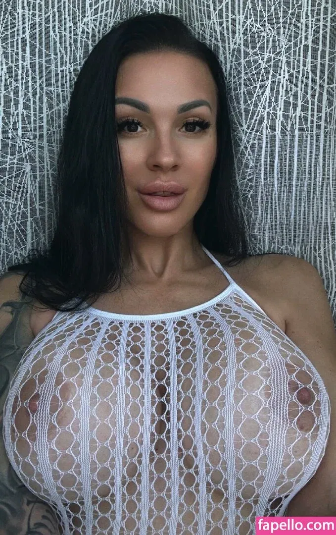 Hotelf / crazy_vamp Onlyfans Photo Gallery 