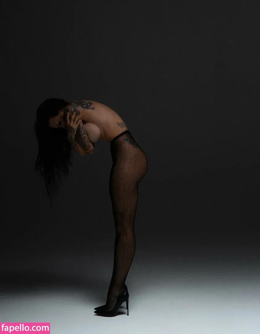 Hotelf / crazy_vamp Onlyfans Photo Gallery 