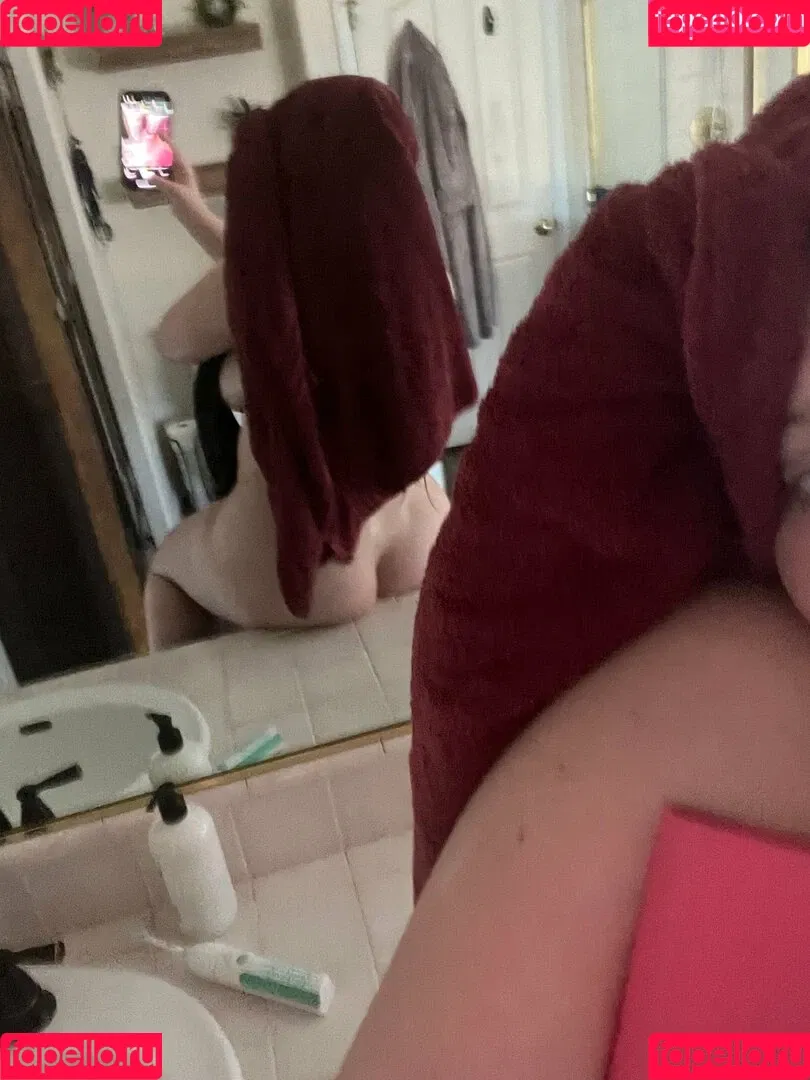 itsjenwarnes / yrbigboobgf Onlyfans Photo Gallery 
