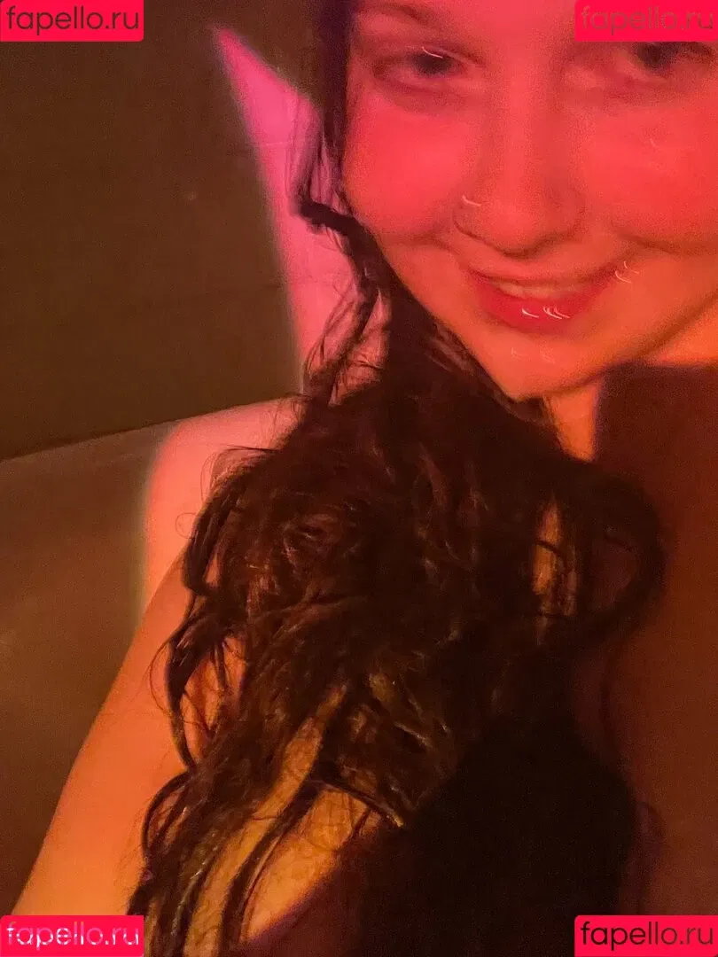 itsjenwarnes / yrbigboobgf Onlyfans Photo Gallery 