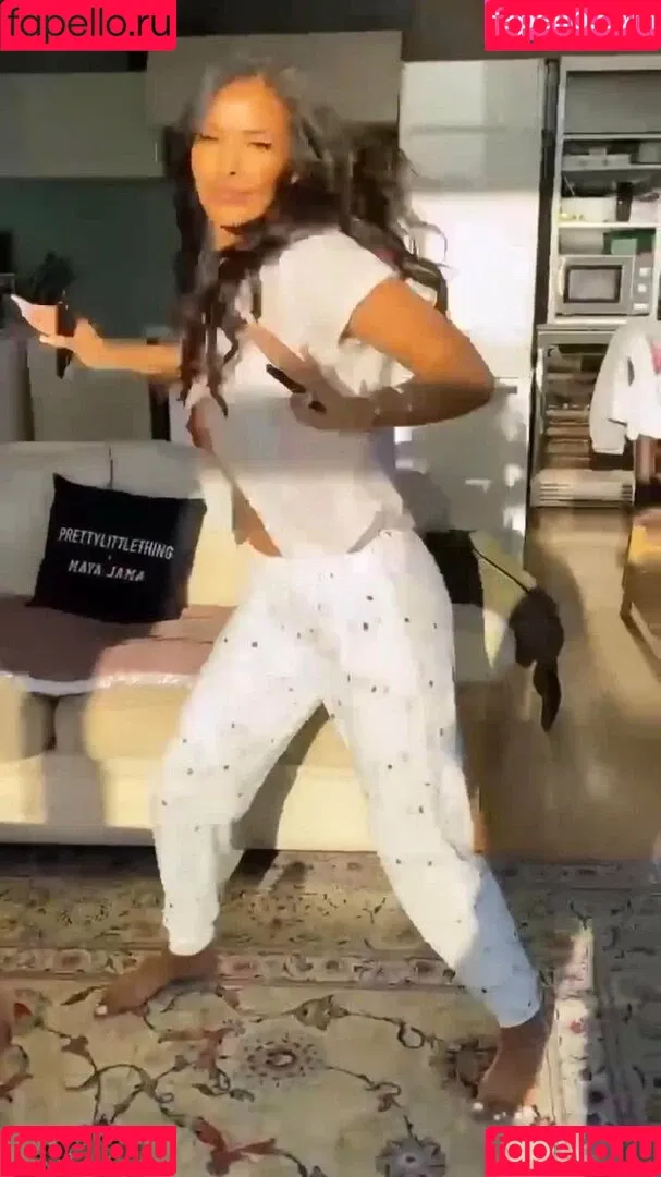 Maya Jama / mayajama Onlyfans Photo Gallery 