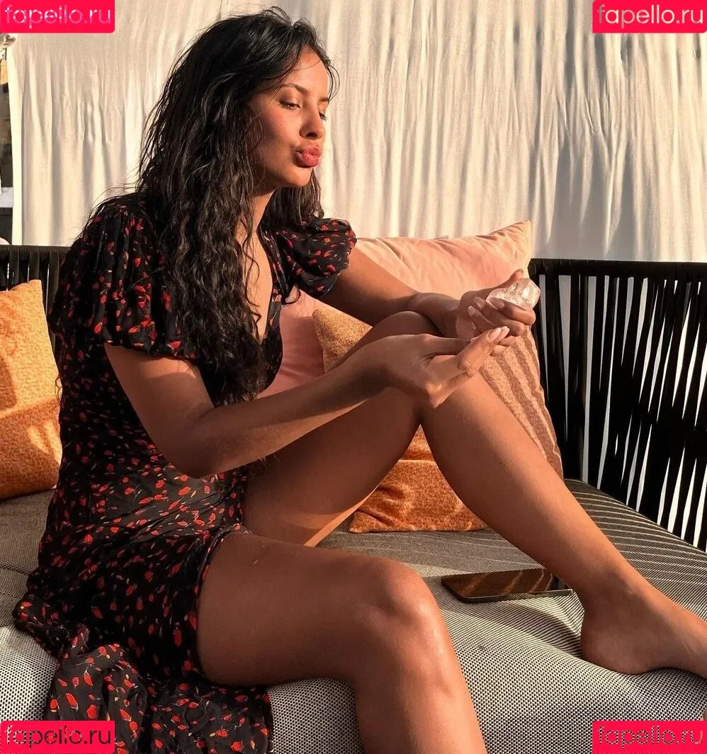 Maya Jama / mayajama Onlyfans Photo Gallery 