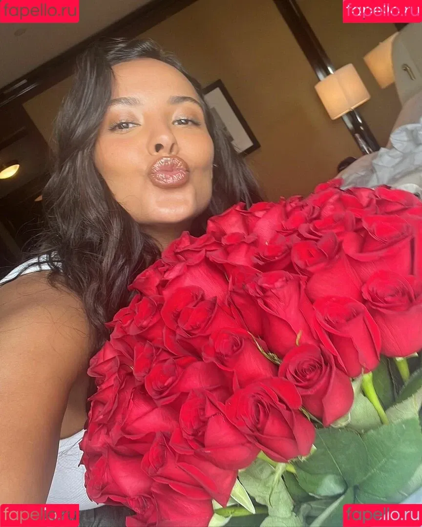 Maya Jama / mayajama Onlyfans Photo Gallery 