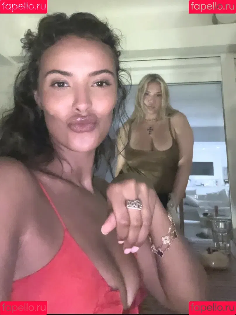 Maya Jama / mayajama Onlyfans Photo Gallery 