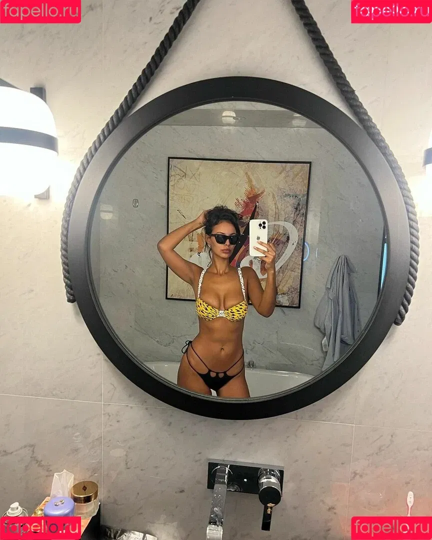 Maya Jama / mayajama Onlyfans Photo Gallery 