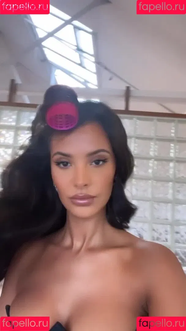 Maya Jama / mayajama Onlyfans Photo Gallery 