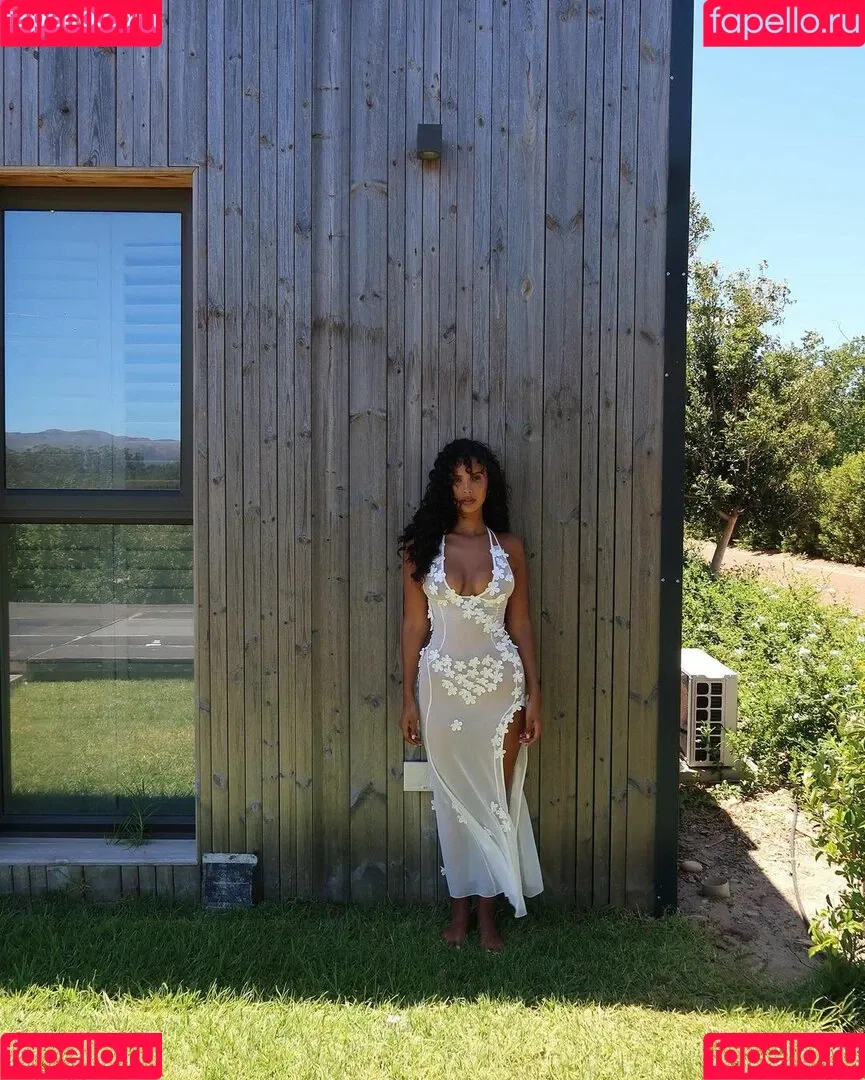 Maya Jama / mayajama Onlyfans Photo Gallery 