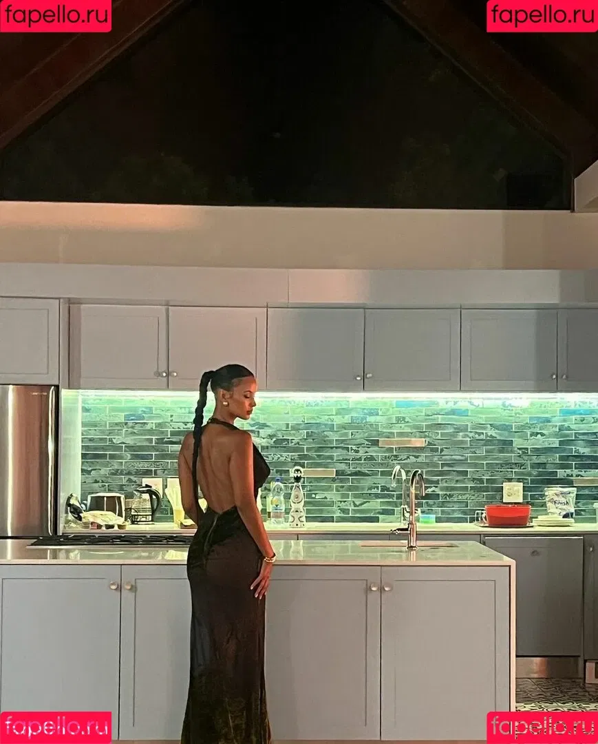 Maya Jama / mayajama Onlyfans Photo Gallery 
