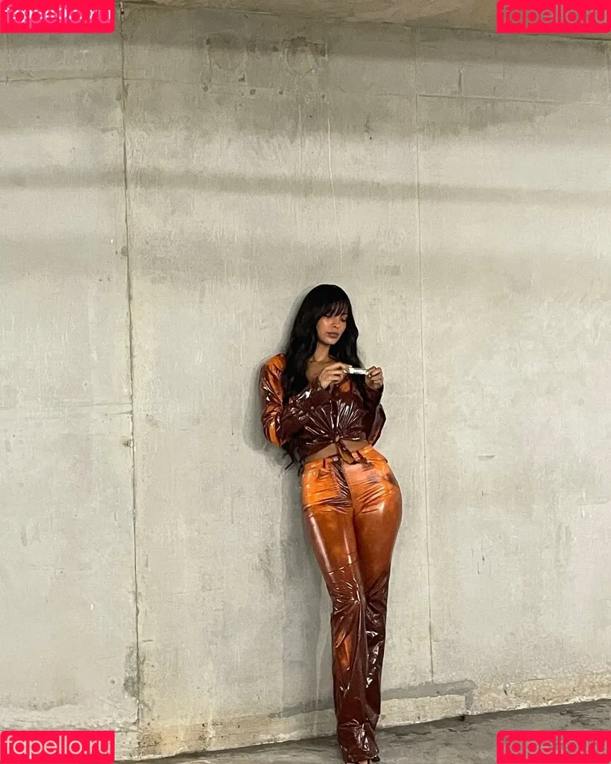 Maya Jama / mayajama Onlyfans Photo Gallery 