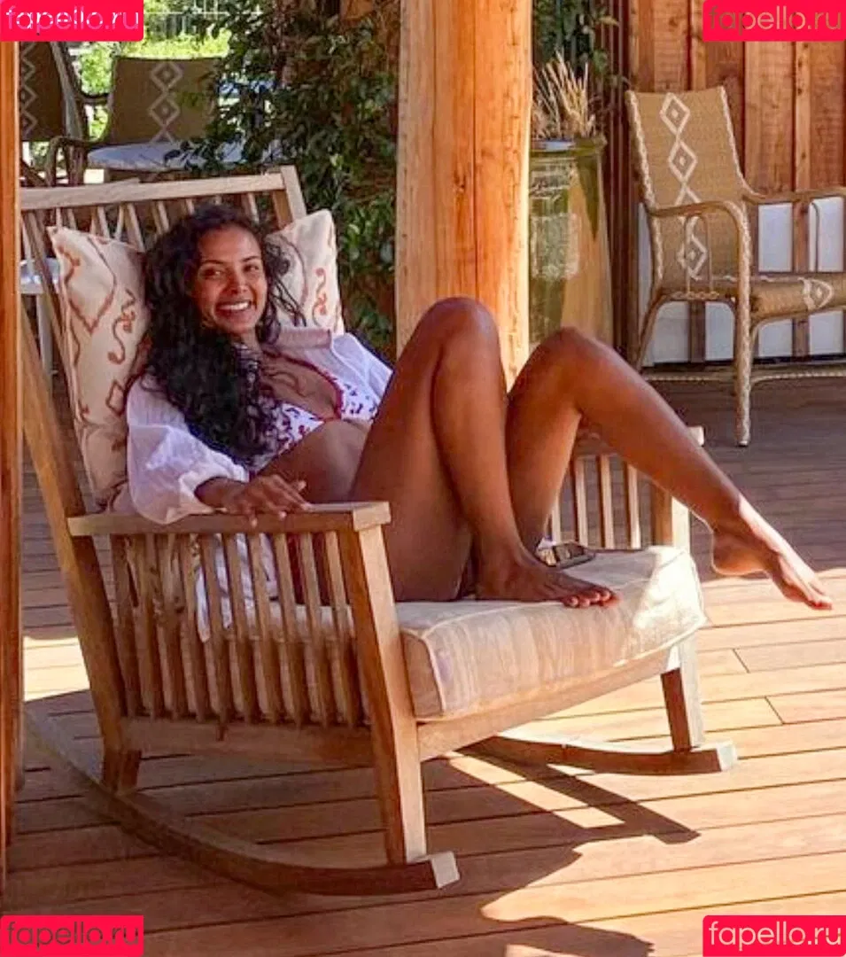 Maya Jama / mayajama Onlyfans Photo Gallery 