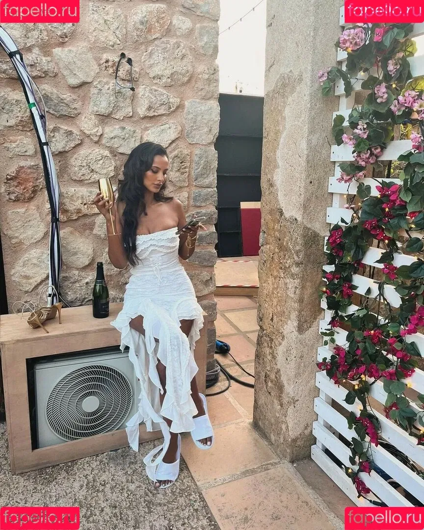 Maya Jama / mayajama Onlyfans Photo Gallery 