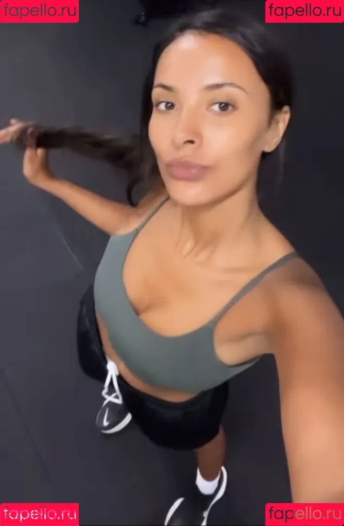 Maya Jama / mayajama Onlyfans Photo Gallery 