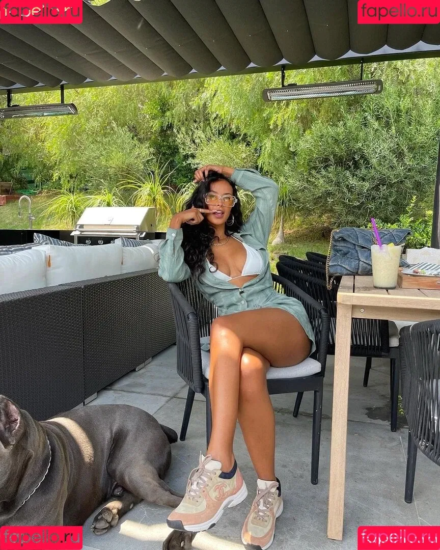 Maya Jama / mayajama Onlyfans Photo Gallery 