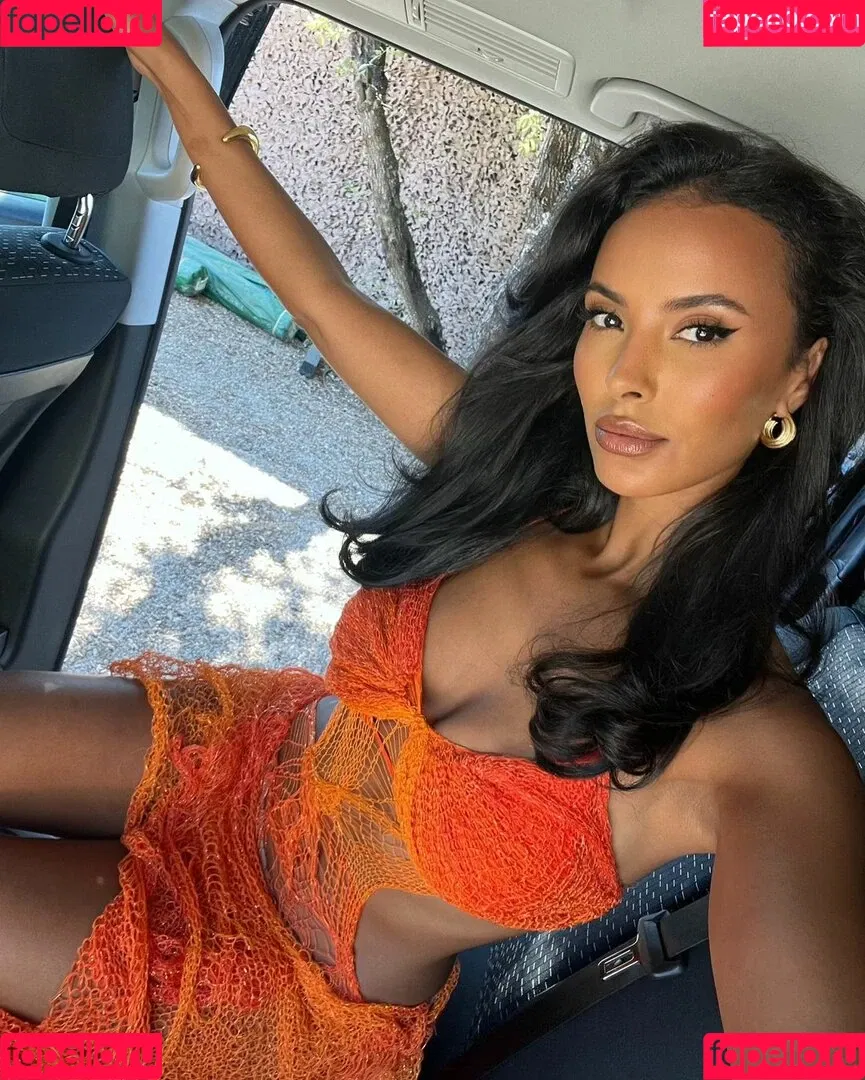 Maya Jama / mayajama Onlyfans Photo Gallery 
