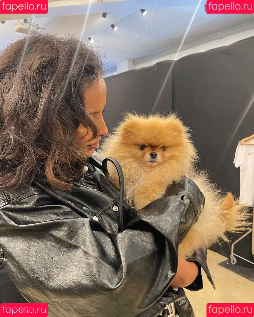 Maya Jama / mayajama Onlyfans Photo Gallery 