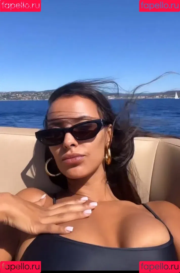 Maya Jama / mayajama Onlyfans Photo Gallery 