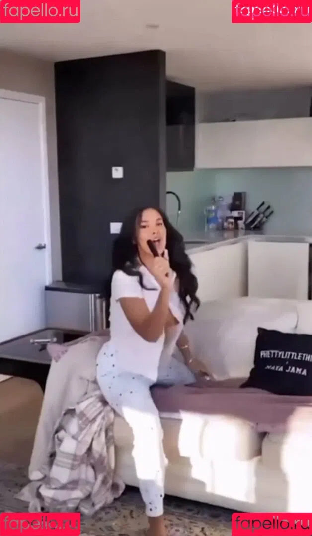 Maya Jama / mayajama Onlyfans Photo Gallery 