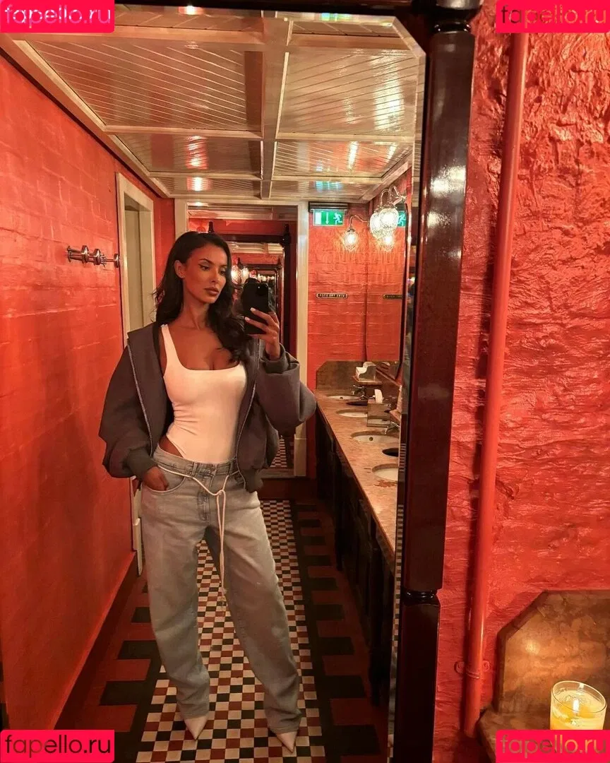 Maya Jama / mayajama Onlyfans Photo Gallery 
