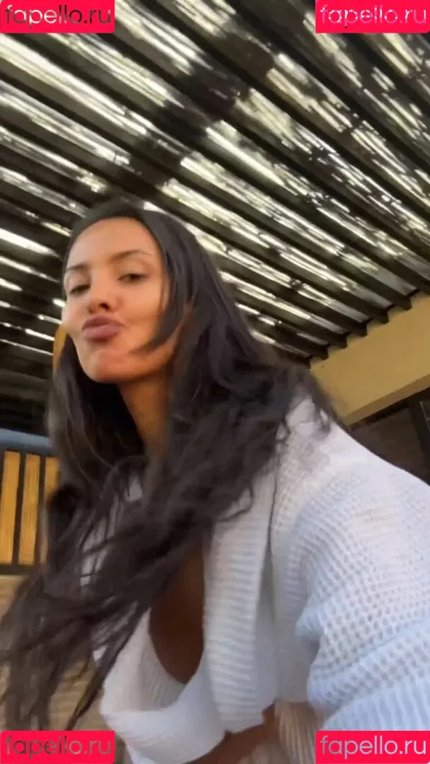 Maya Jama / mayajama Onlyfans Photo Gallery 