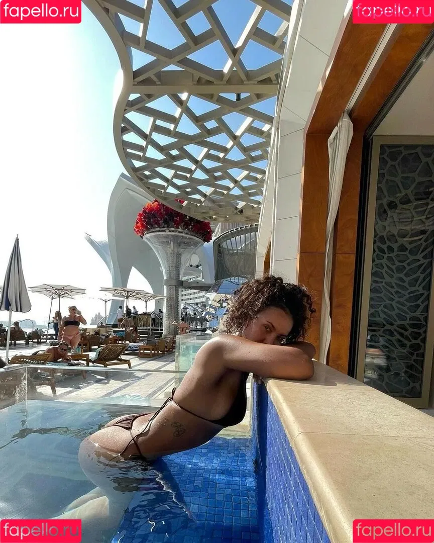 Maya Jama / mayajama Onlyfans Photo Gallery 