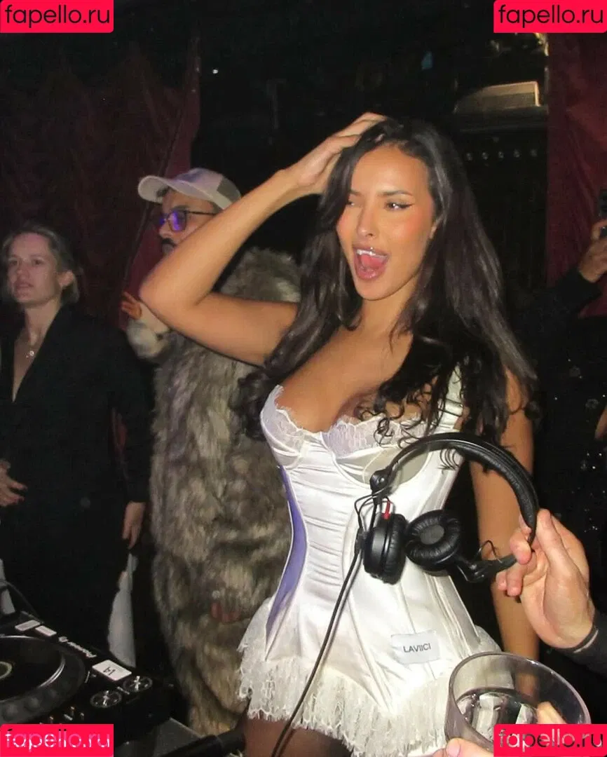 Maya Jama / mayajama Onlyfans Photo Gallery 