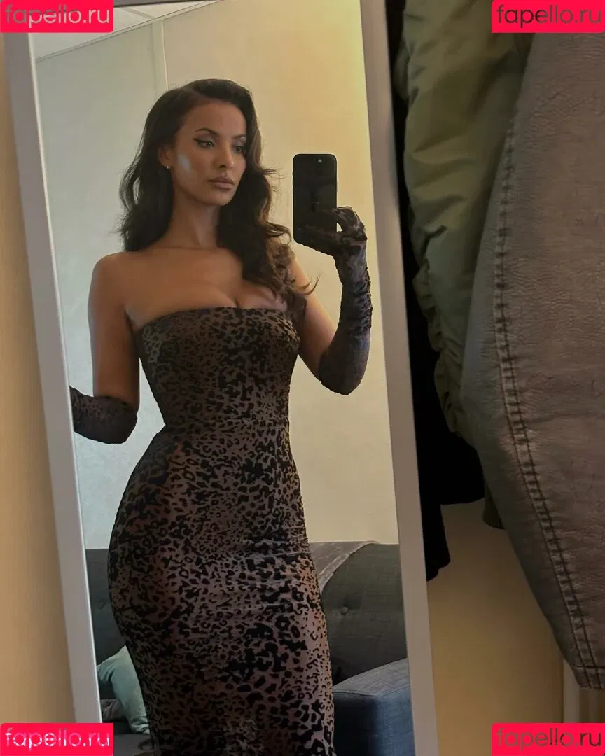 Maya Jama / mayajama Onlyfans Photo Gallery 