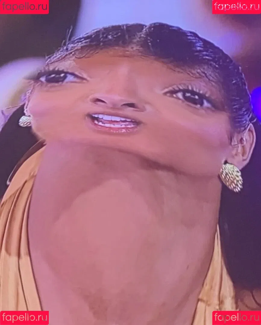 Maya Jama / mayajama Onlyfans Photo Gallery 