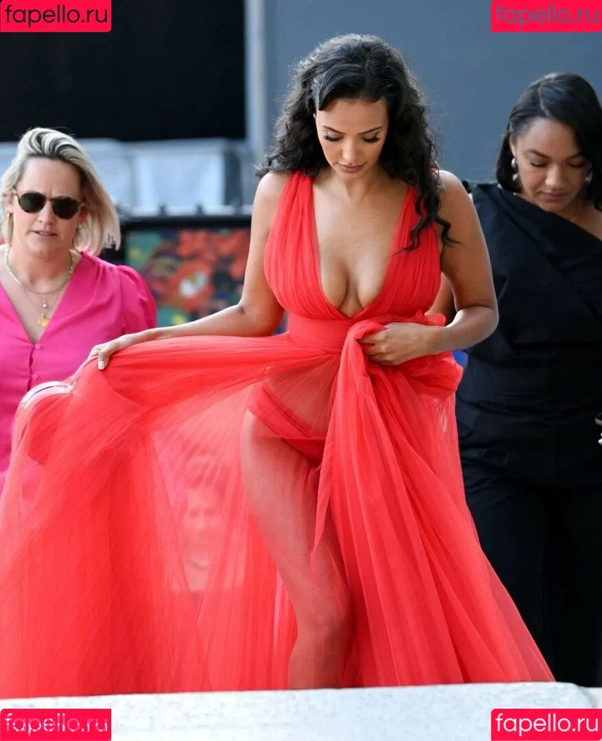 Maya Jama / mayajama Onlyfans Photo Gallery 
