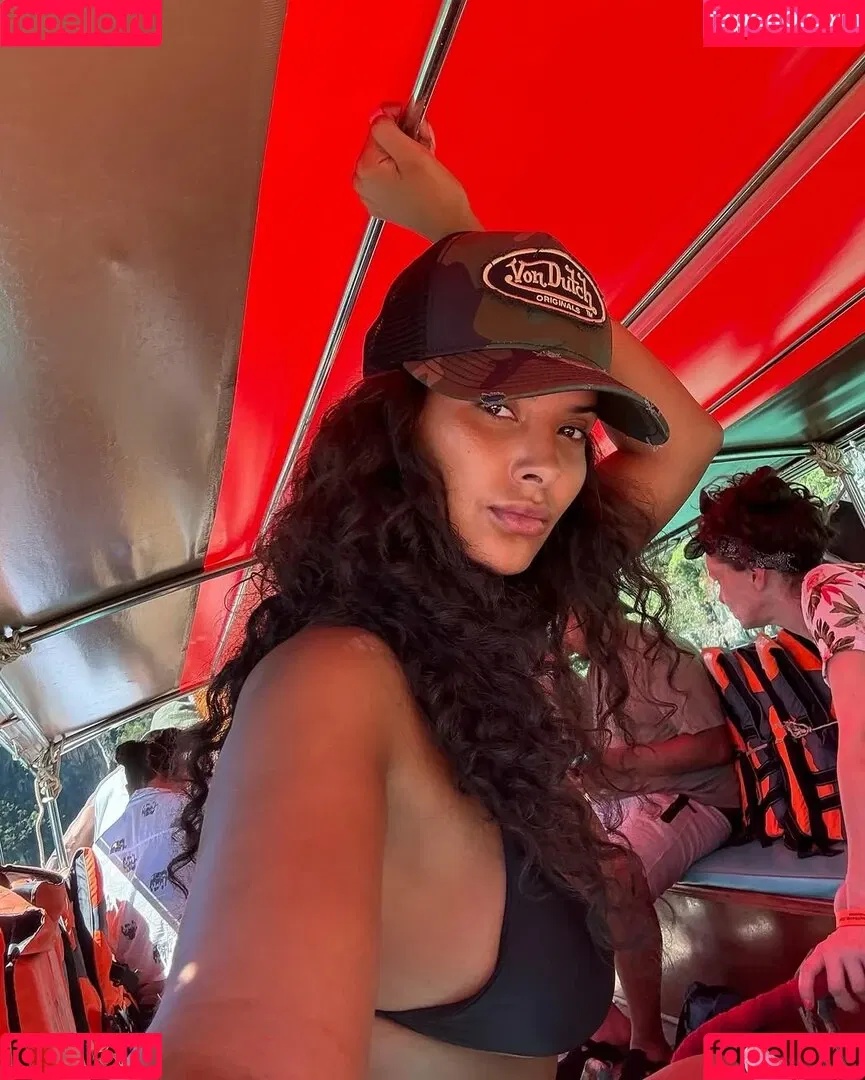 Maya Jama / mayajama Onlyfans Photo Gallery 