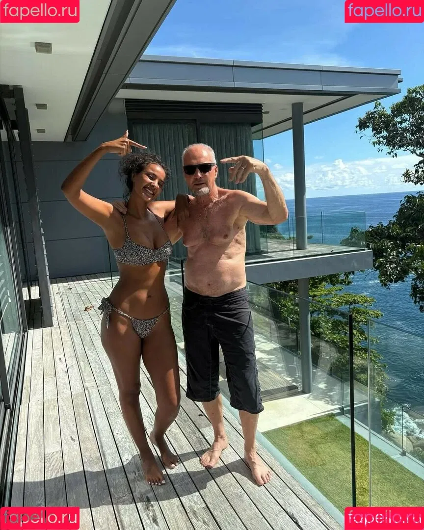 Maya Jama / mayajama Onlyfans Photo Gallery 