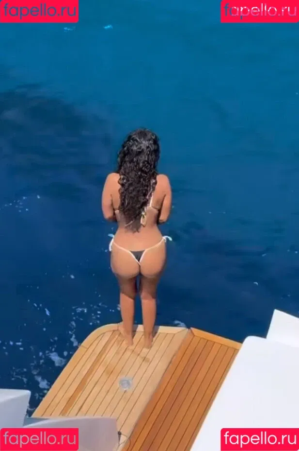 Maya Jama / mayajama Onlyfans Photo Gallery 