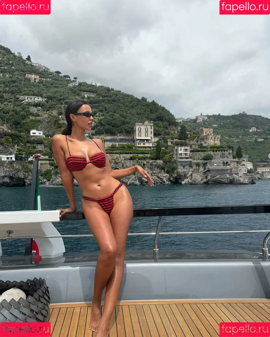 Maya Jama / mayajama Onlyfans Photo Gallery 