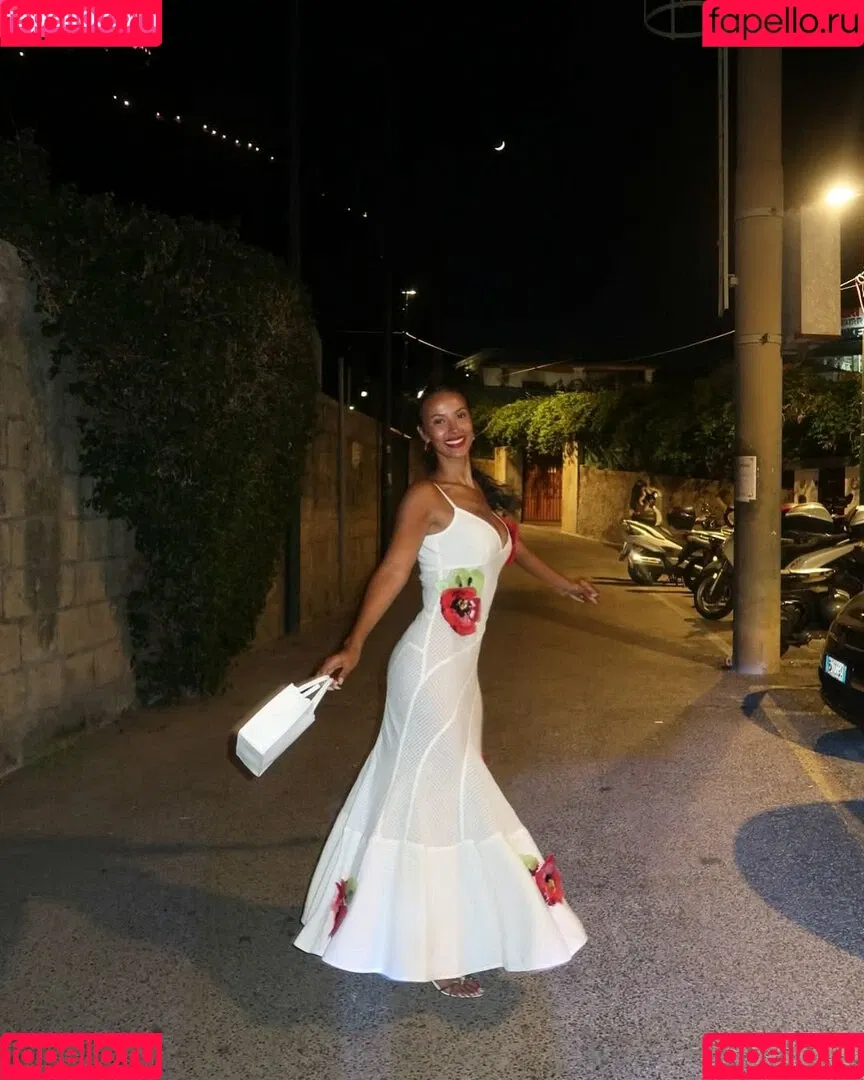 Maya Jama / mayajama Onlyfans Photo Gallery 