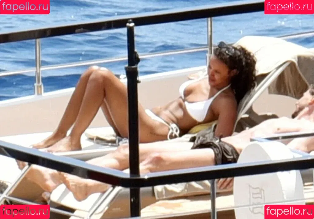 Maya Jama / mayajama Onlyfans Photo Gallery 