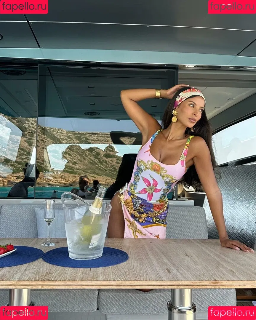 Maya Jama / mayajama Onlyfans Photo Gallery 