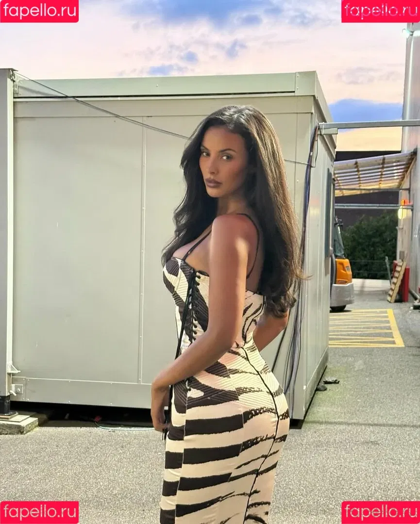 Maya Jama / mayajama Onlyfans Photo Gallery 