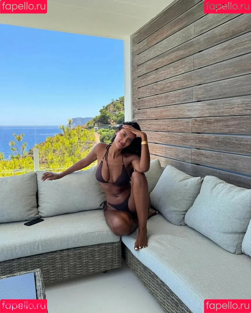 Maya Jama / mayajama Onlyfans Photo Gallery 