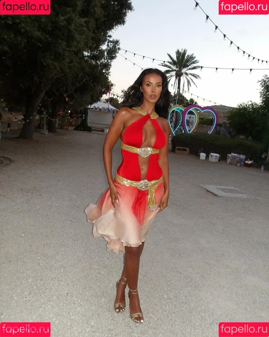 Maya Jama / mayajama Onlyfans Photo Gallery 