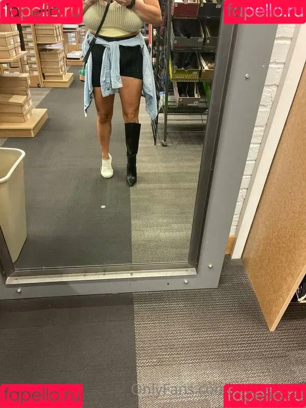 Alaura Grey / Alaura_Grey / alauragrey / officialalauragrey Onlyfans Photo Gallery 