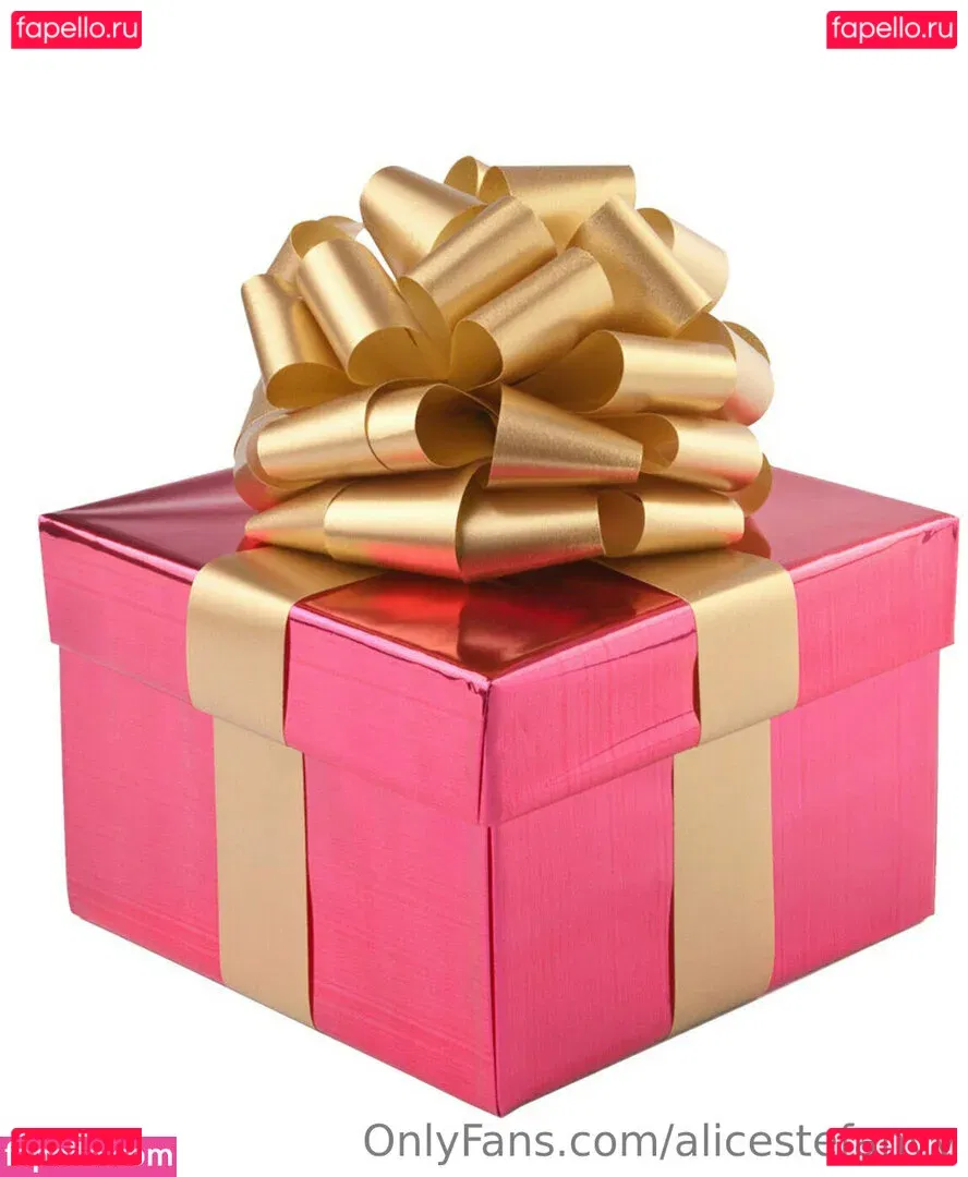 AliceStefanyy Onlyfans Photo Gallery 