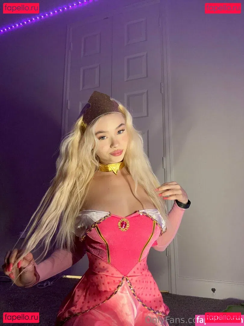 AliceStefanyy Onlyfans Photo Gallery 