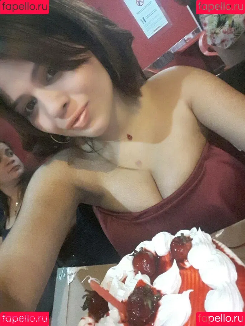 Maria Paola / Paola Contreras / mariaborjass / mariapcm_ Onlyfans Photo Gallery 