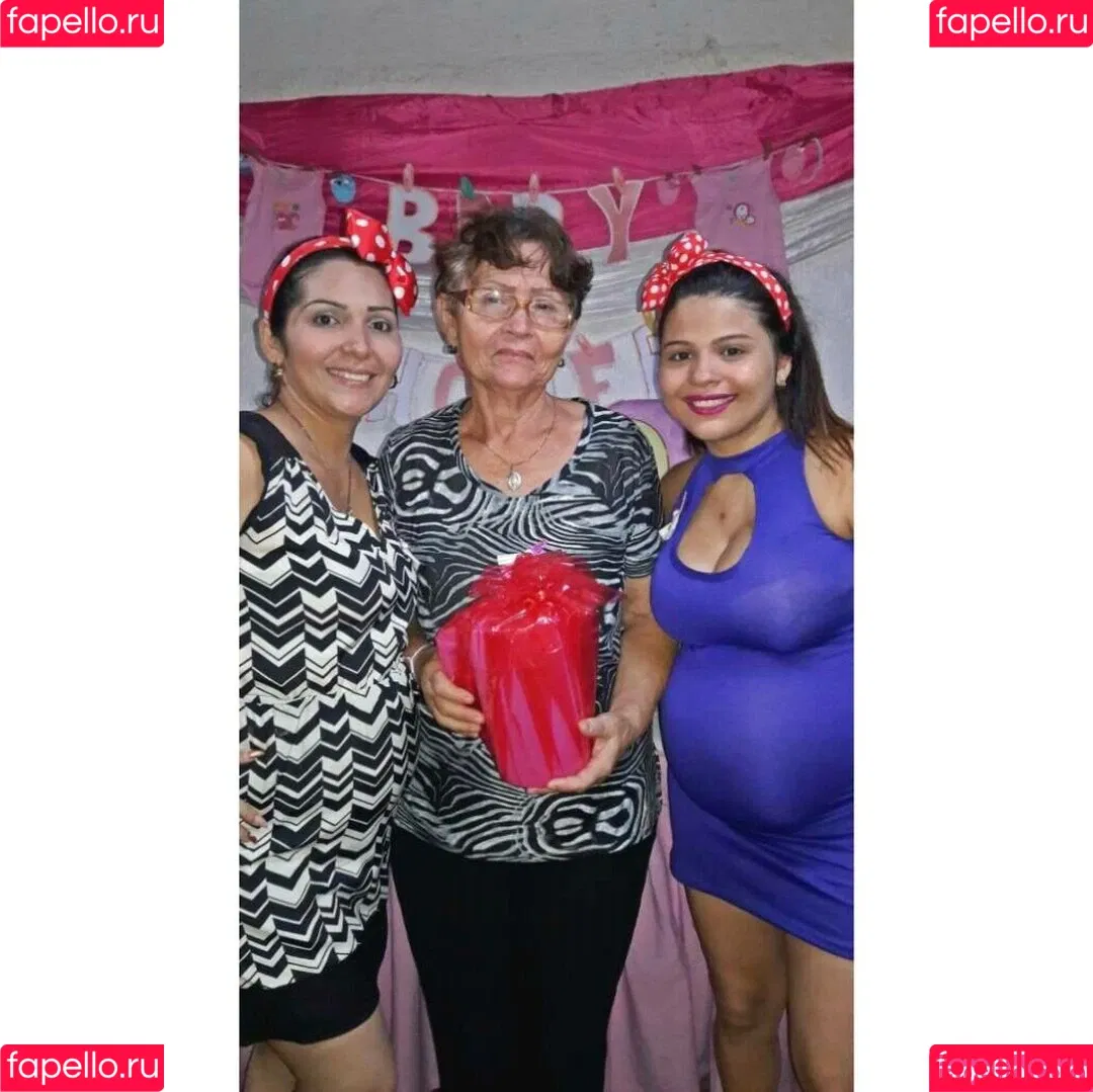 Maria Paola / Paola Contreras / mariaborjass / mariapcm_ Onlyfans Photo Gallery 